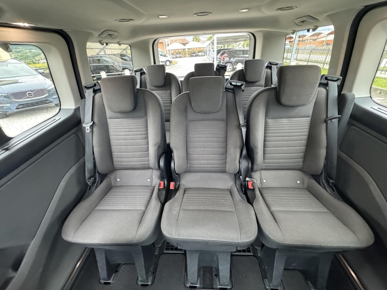 Ford Tourneo Custom Titanium 2.0 TDCi 130CV 8posti