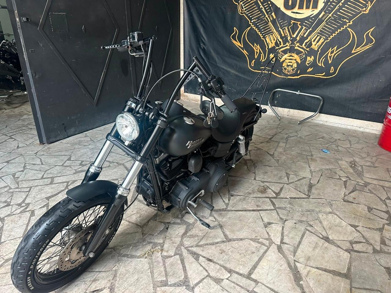 Harley-davidson FXDB Dyna Street Bob