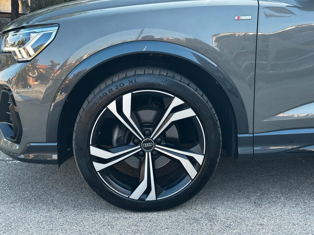 Audi Q3 SPORTBACK 35 TDI quattro S tronic line edition
