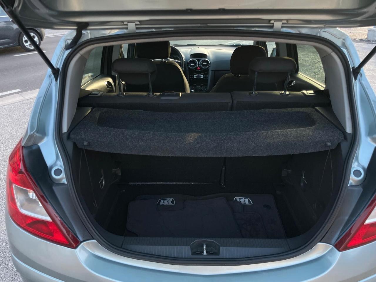 Opel Corsa 1.2 5 porte Edition