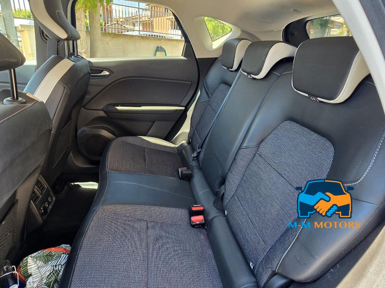 Renault Captur 1.6 E-Tech phev Intens 160cv auto
