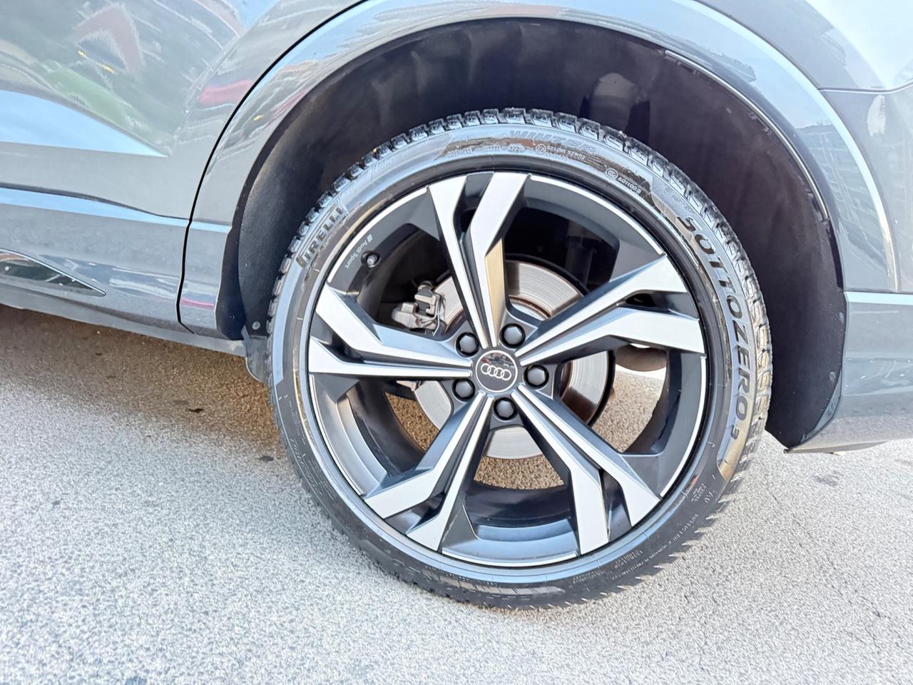 Audi Q3 40 TDI quattro S tronic line edition LED MATRIX PELLE TETTO KAMERA 360 PDC CERCHI 20