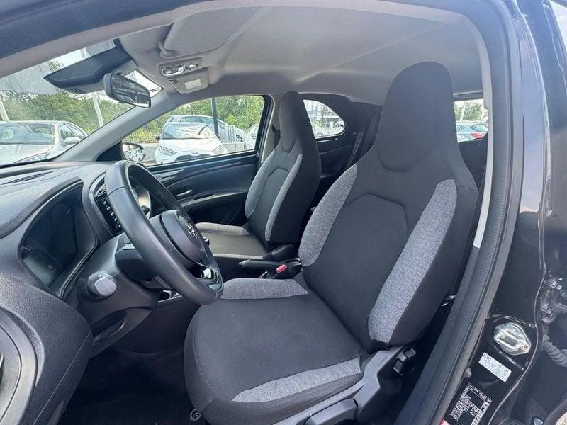 Toyota Aygo X 1.0B (72 CV) Active