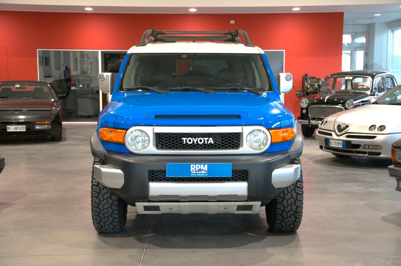 Toyota FJ Cruiser 4 WD