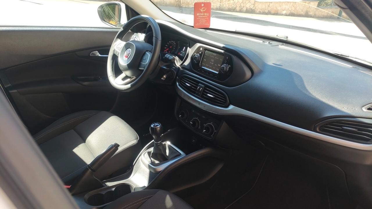 Fiat Tipo 1.3 Mjt S&S 5 porte Easy