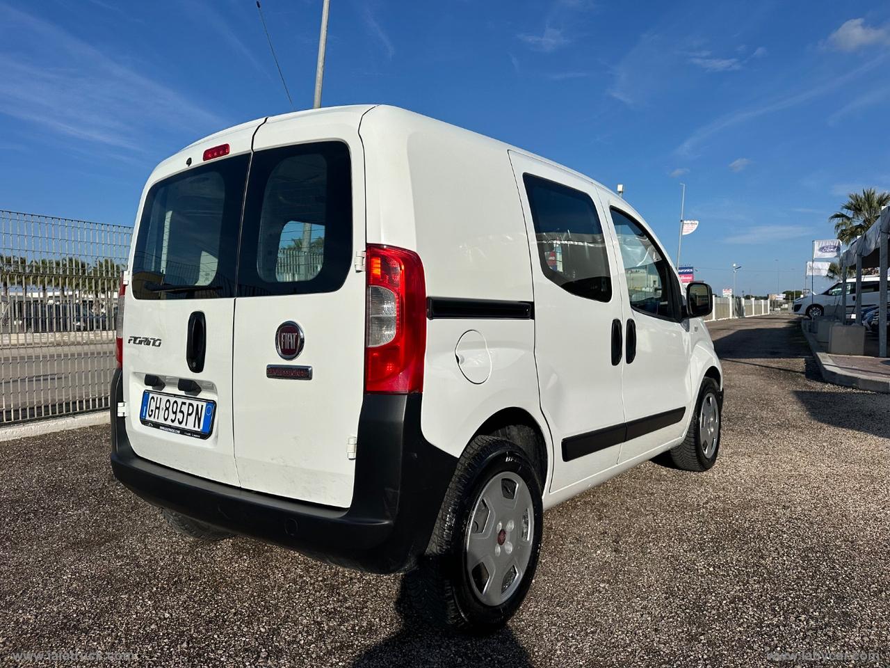 Fiorino 1.3 MJT 95CV Cargo SEMIVETRATO