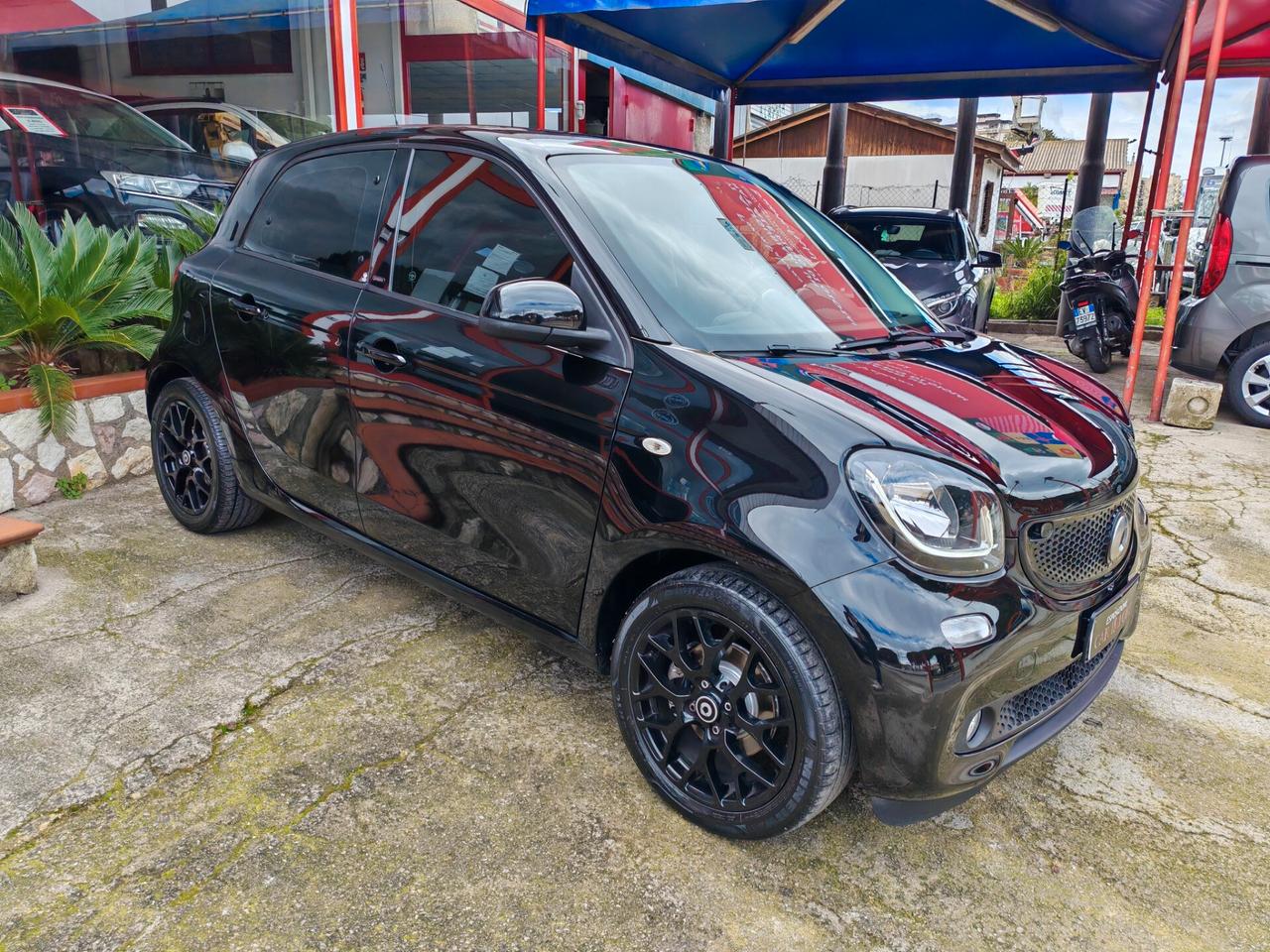Smart Forfour 1,0 benzina 04/2017 Cv70 AUTOMATICA