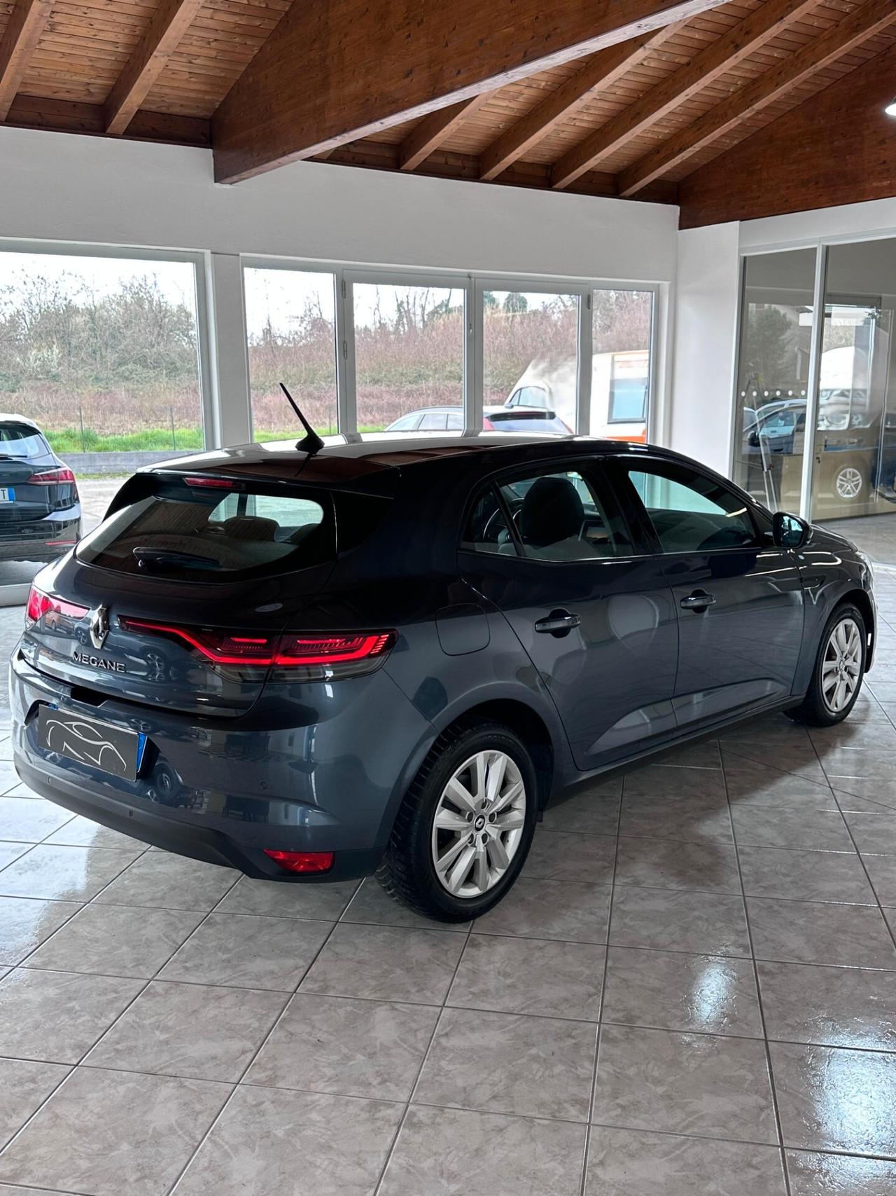Renault Megane Mégane Blue dCi 115 CV EDC Techno