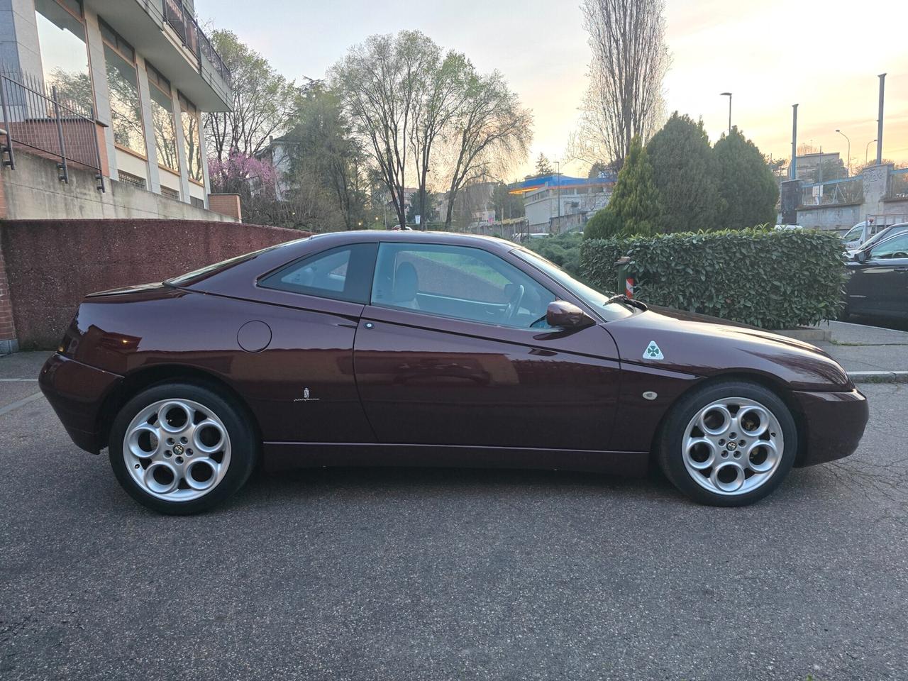 Alfa Romeo GTV 2.0i JTS 16V cat
