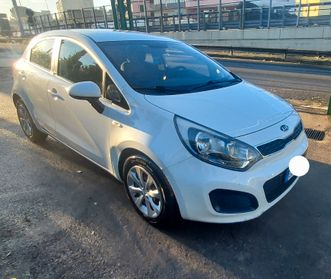 Kia Rio 1.1 CRDi WGT 5p. LX