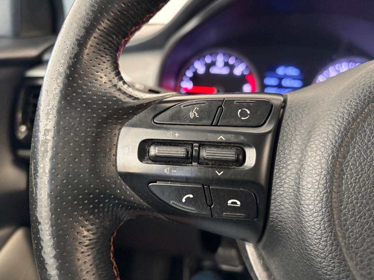 Kia Stonic 1.6 CRDi 110 CV Style Navi Perfetta !