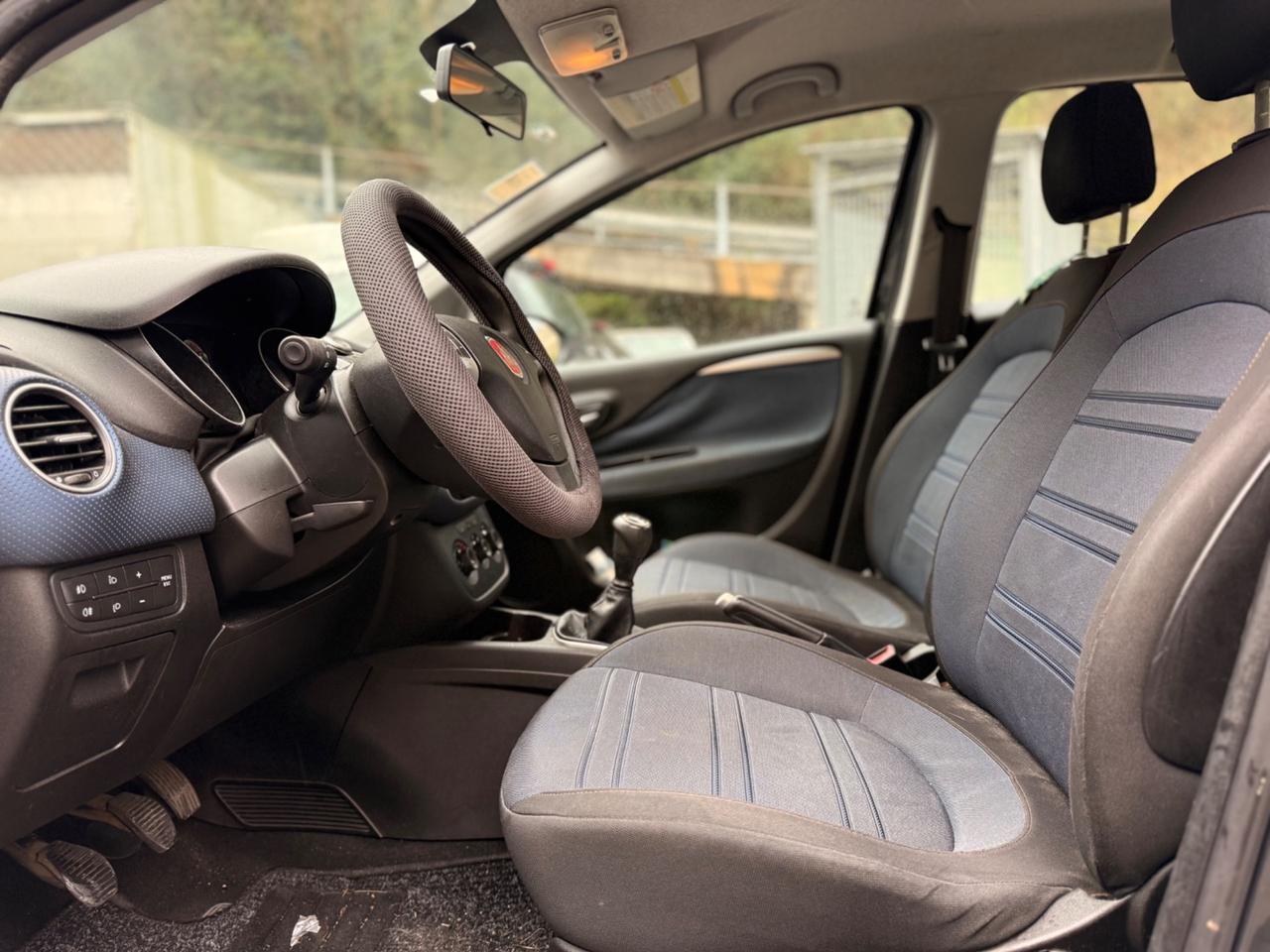 Fiat Punto Evo 1.3 Mjt 90 CV 5 porte pronta consegna