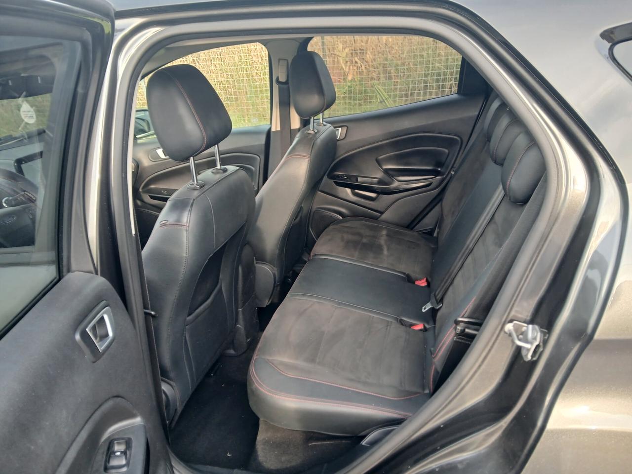 Ford EcoSport 1.5 Ecoblue 100 CV ST-Line Black Edition