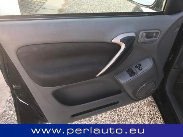 Toyota RAV 4 RAV4 2.0 Tdi D-4D cat 5 porte Sol