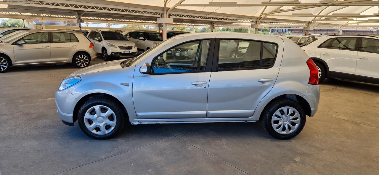 Dacia Sandero 1.5 dCi 85cv Lauréate