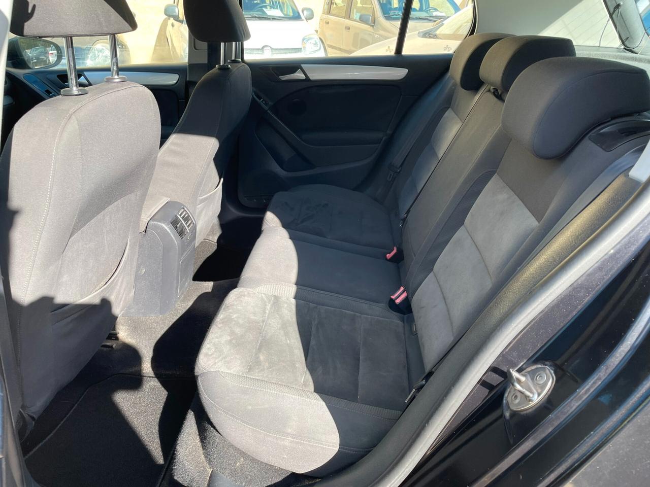 VOLKSWAGEN GOLF 6 1.6TDI HIGHLINE - AFFARI FINE ANNO