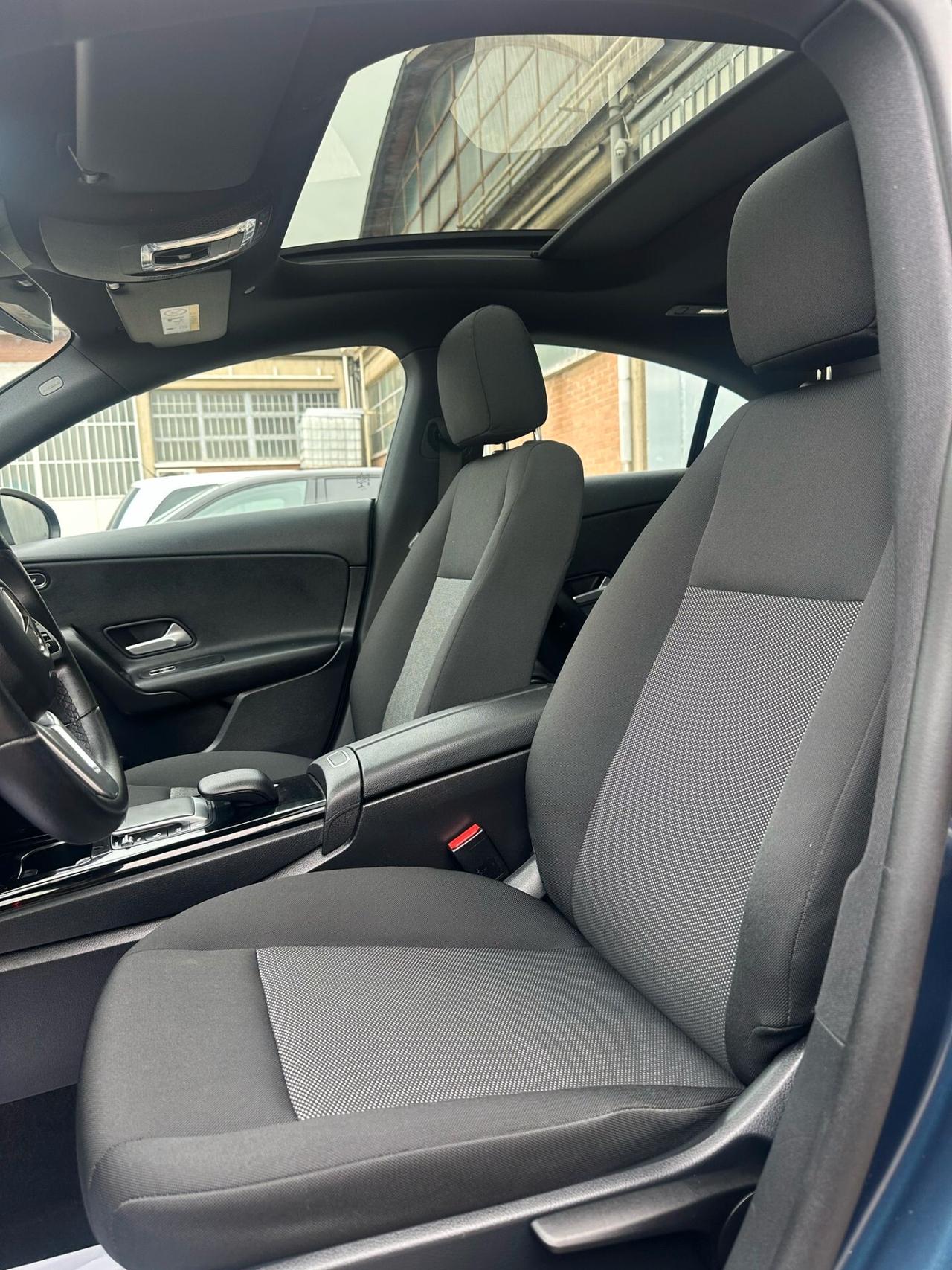 Mercedes-benz CLA 200 CLA 200 d Automatic Sport TETTO PANORAMICO ED APRIBILE