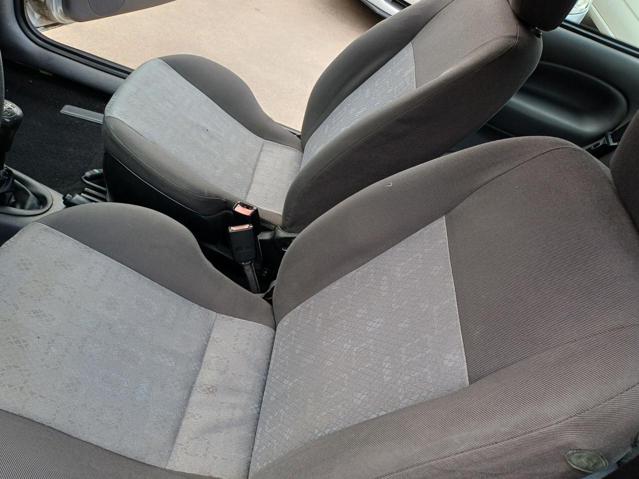 Ford Fiesta 1.1 5 porte