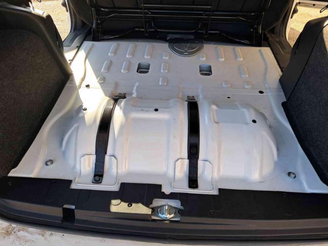 FIAT Qubo 1.4 8V 77 CV Easy Natural Power