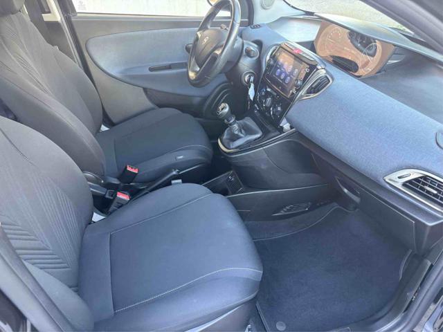 LANCIA Ypsilon 1.0 FireFly 5 porte S&S Hybrid Gold