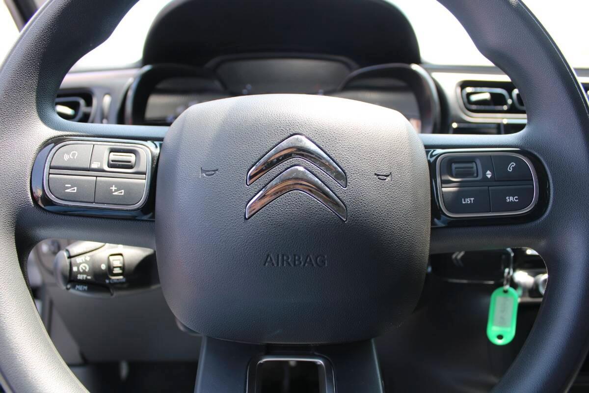 Citroen C3 1.2 puretech Feel Pack s&s 83cv CON CARPLAY