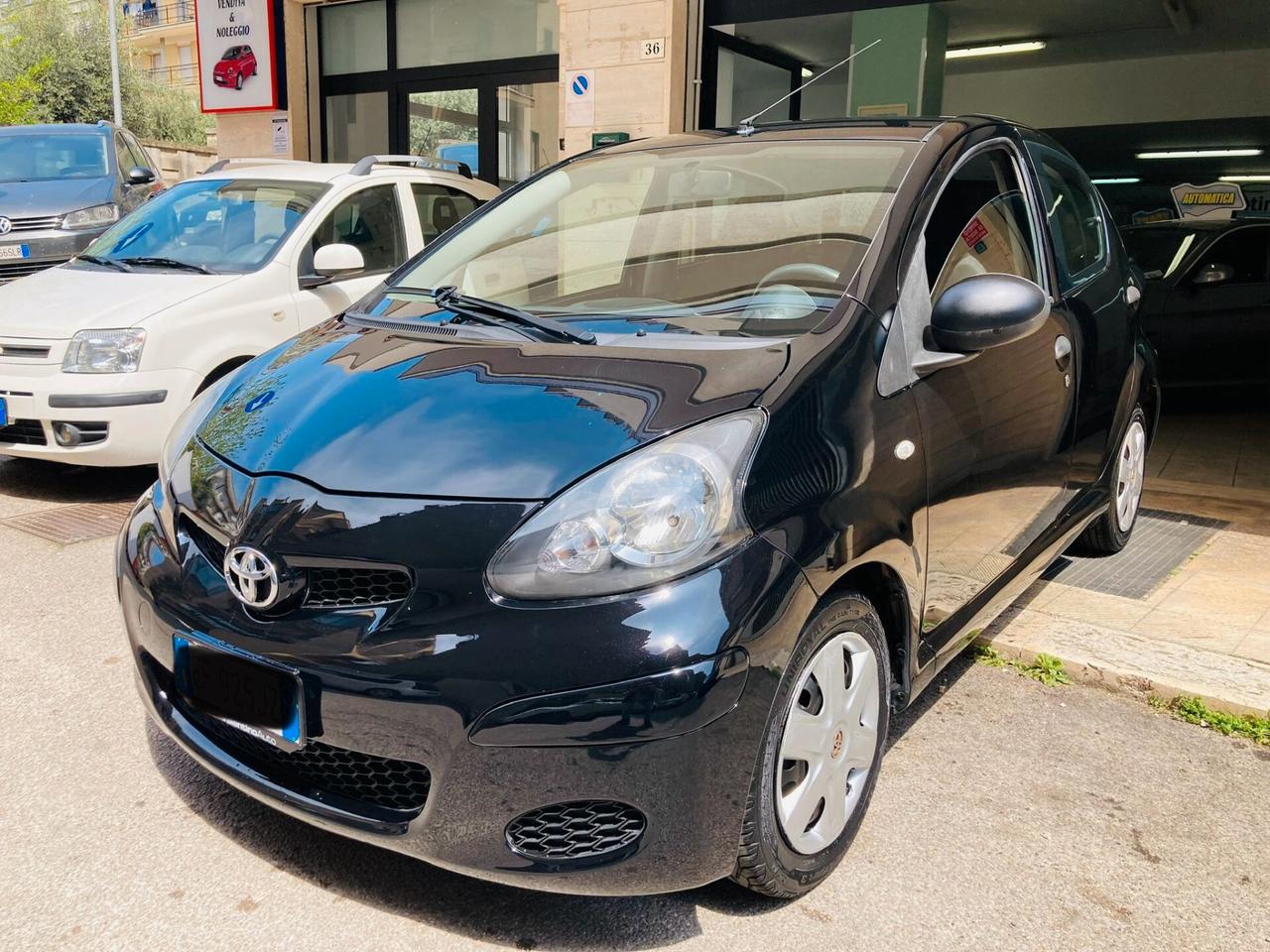 Toyota Aygo 1.0 - IDEALE X NEOPATENTATI - 2010