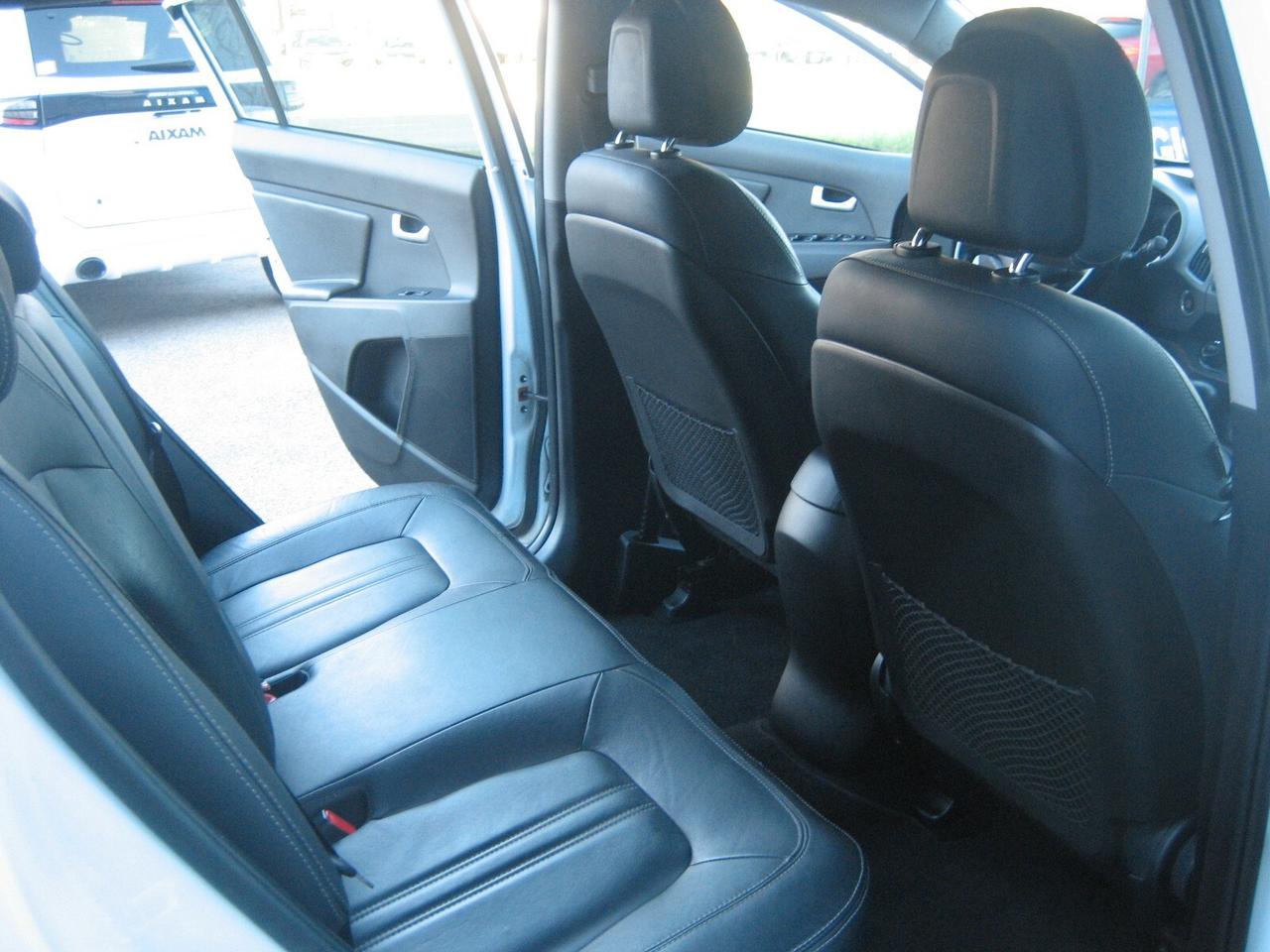 Kia Sportage 2.0 CRDI VGT AWD Pure Rebel