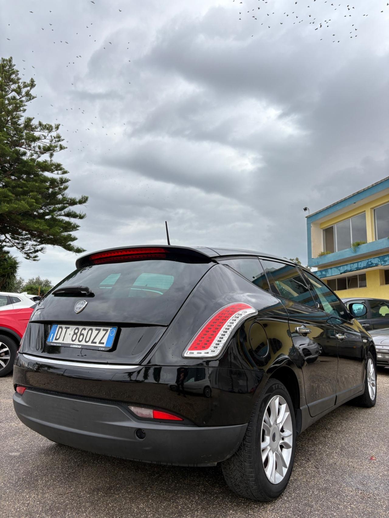 Lancia Delta 1.6 MJT DPF Platino