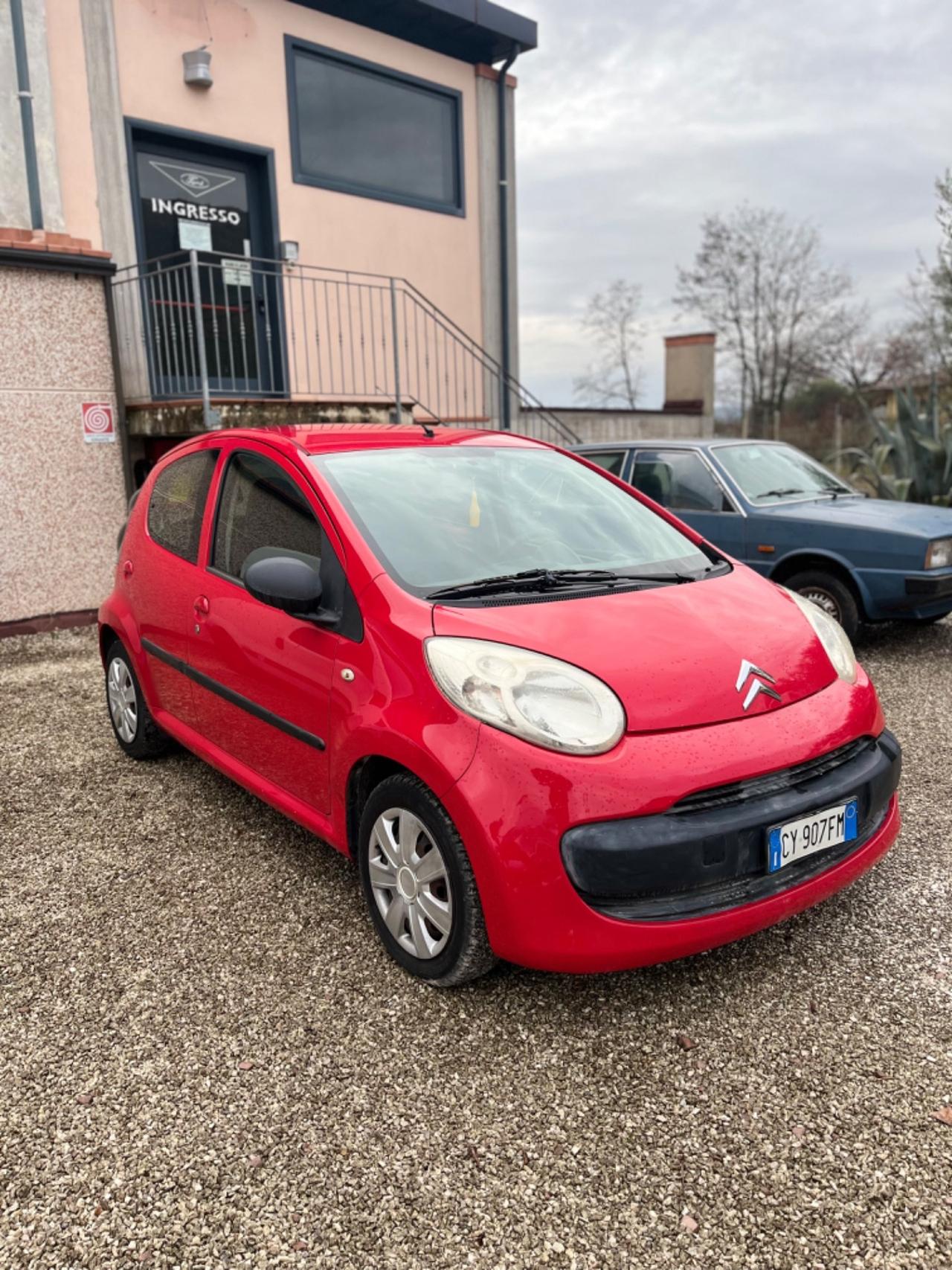 Citroen C1 1.0 benzina 5 porte SI NEOPATENTATI