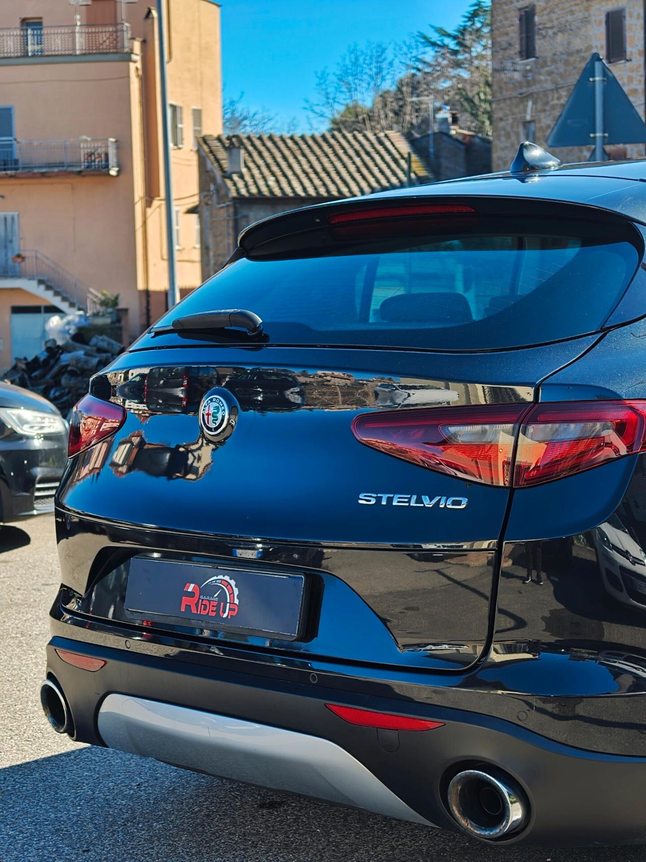 Alfa Romeo Stelvio 2.2 180 CV AT8 Business