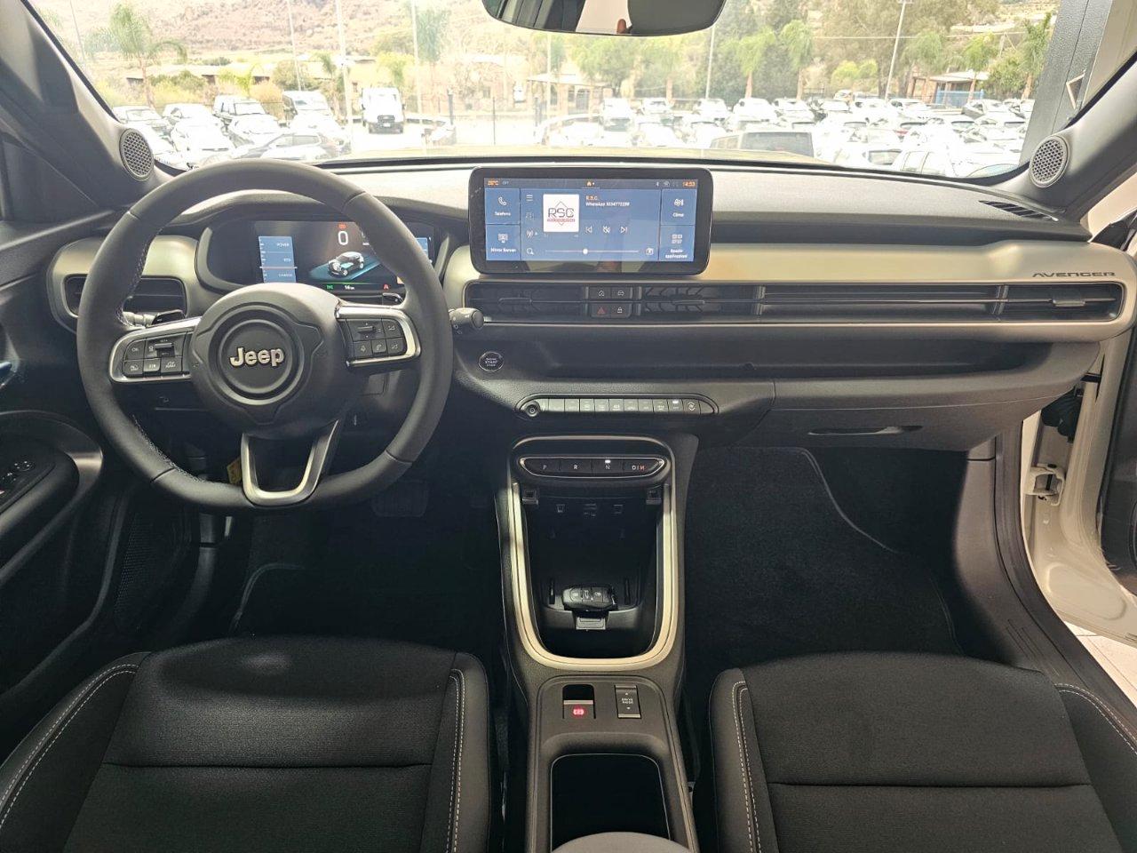 Jeep Avenger 1.2 turbo e-hybrid mhev Summit fwd 100cv edct6 "KM0"