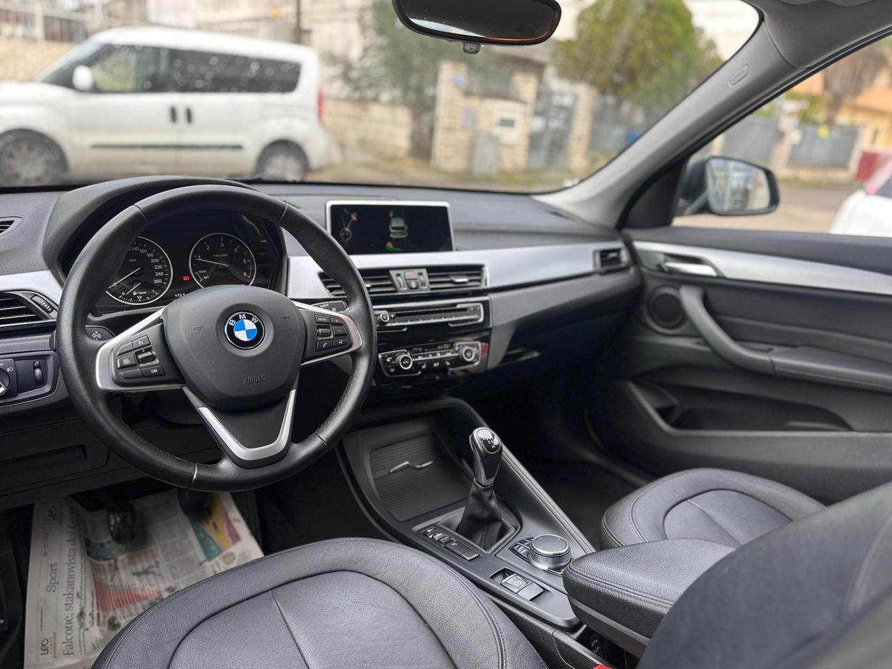Bmw X1 sDrive18d Advantage-2017 LED/NAVI/PELLE