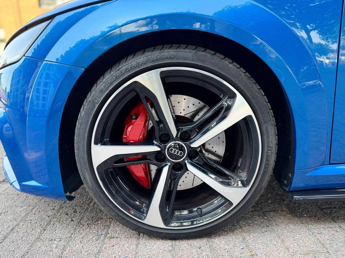 Audi TT Coupé 2.0 tfsi S line s-tronic