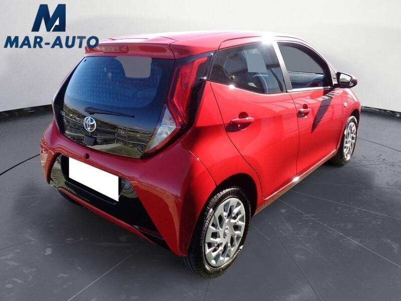 Toyota Aygo Connect 1.0 VVT-i 72CV 5 porte x-business