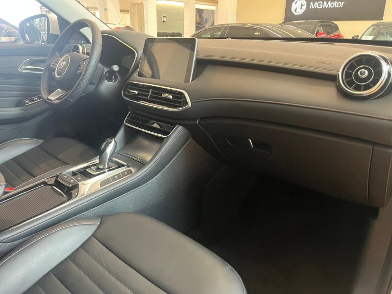 MG HS 1.5T-GDI AT Luxury
