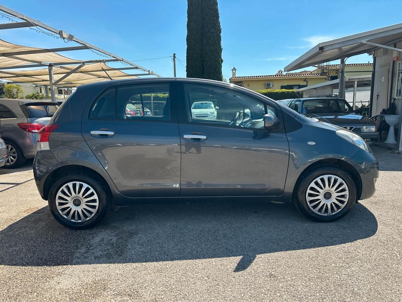 Toyota Yaris 1.0 Benzina