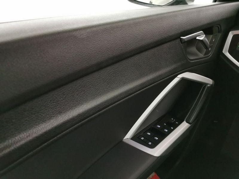 Audi Q3 Sportback 35 2.0 tdi S line edition quattro s-tronic