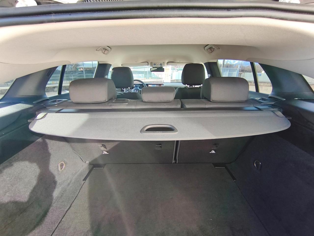 MERCEDES CLA S.Brake (X118) CLA 200 d Automati...