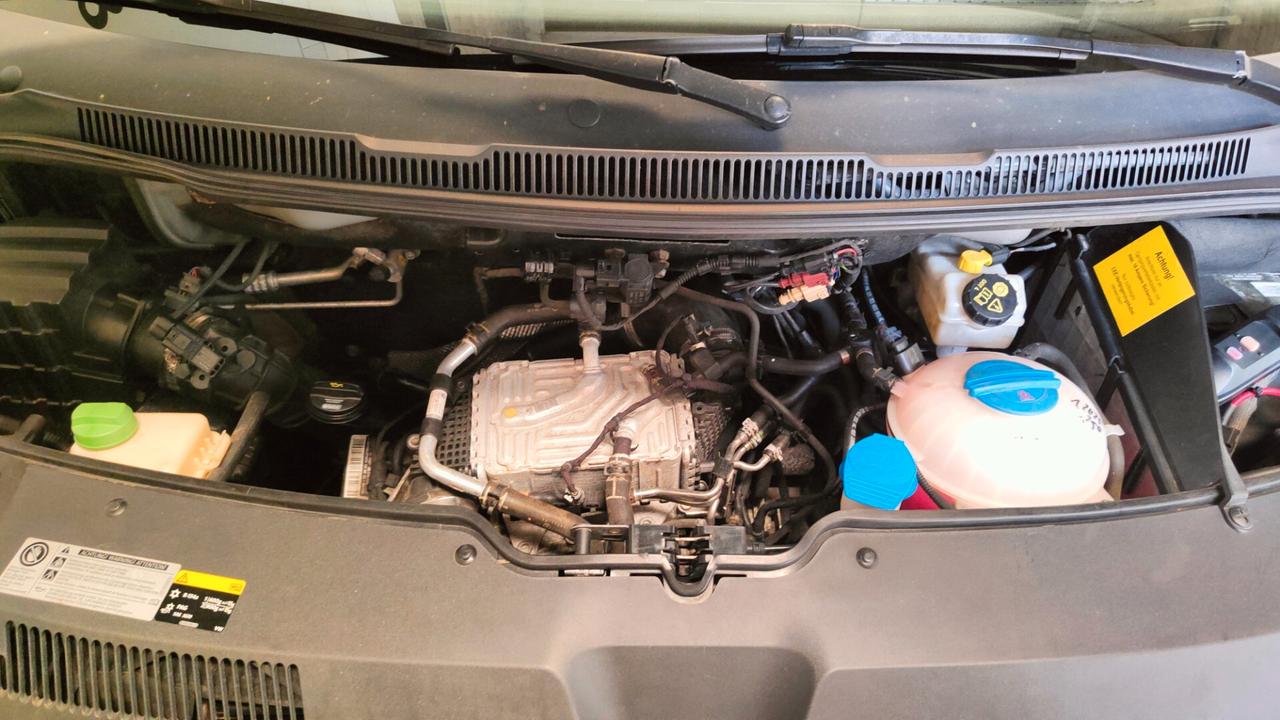 Volkswagen California CARAVELLE 2.0TDI TETTO A SOFFIETTO OMOLOGATO CAMPER