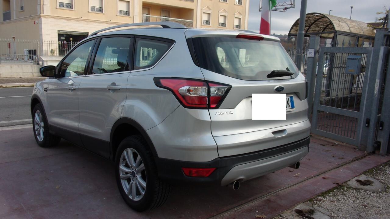 Ford Kuga 1.5 TDCI 120 CV S&S 2WD Titanium