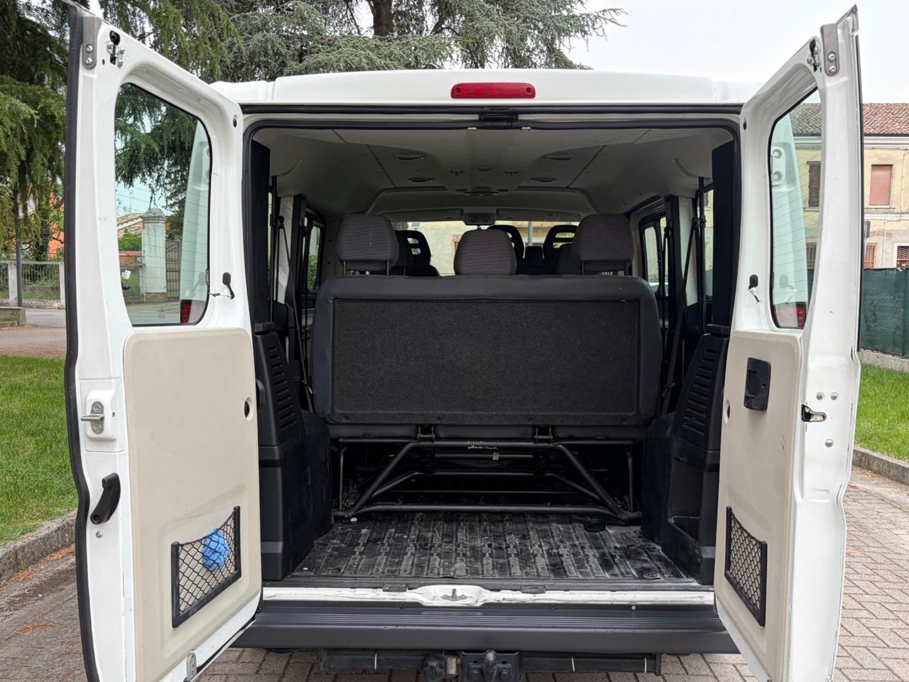Peugeot Boxer 2.2 HDi/130CV 9posti