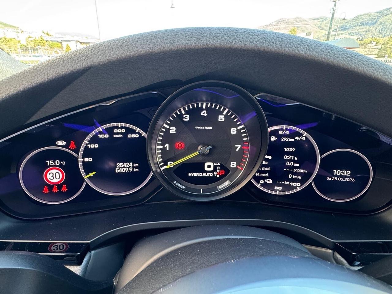 Porsche Cayenne Coupé 3.0 V6 E-Hybrid Platinum Edition