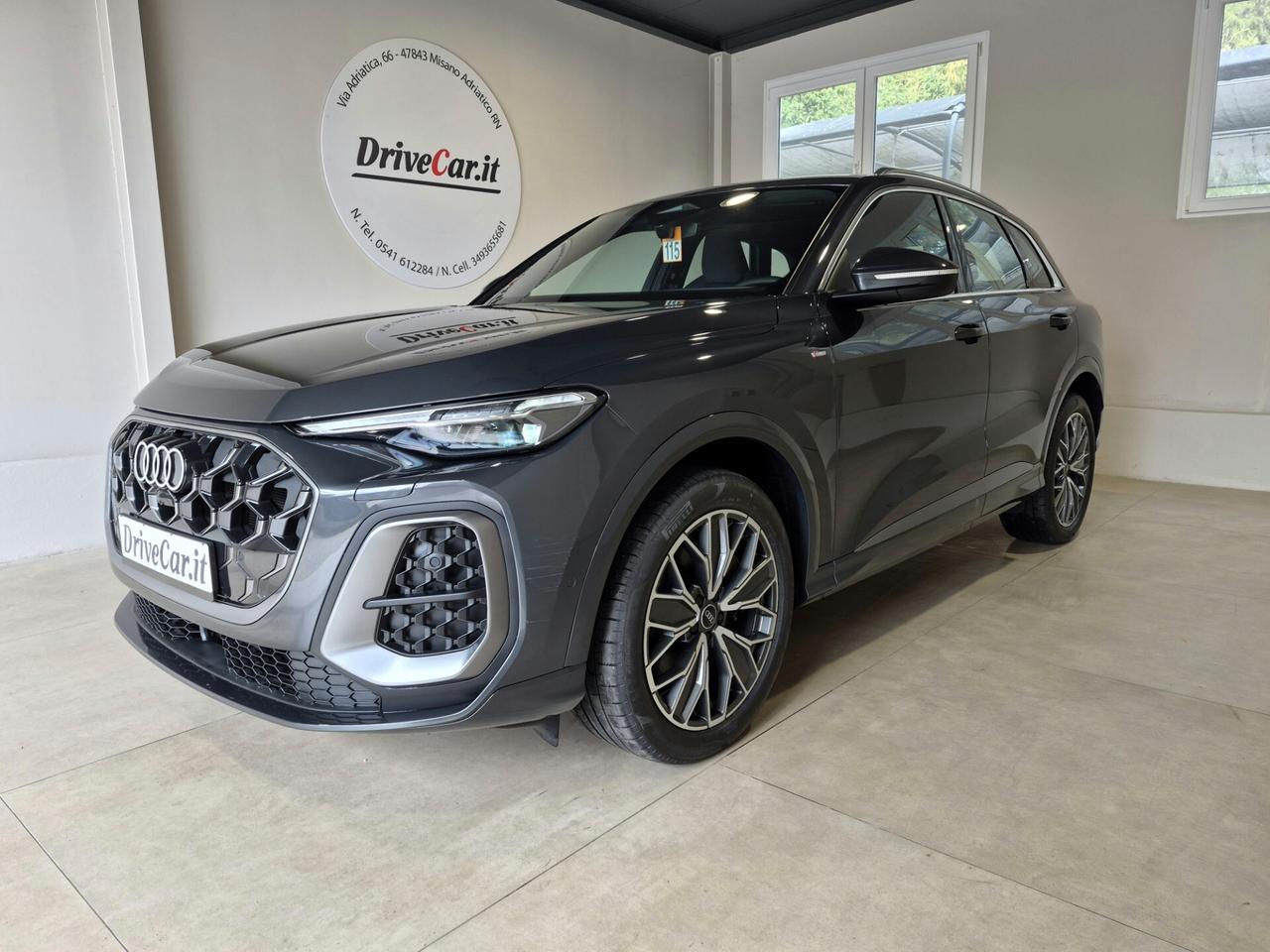 Audi Q5 2.0 TDI MHEV *QUATTRO* S LINE PLUS MATRIX DISPLAY PASS. MMI 360° CARPLAY