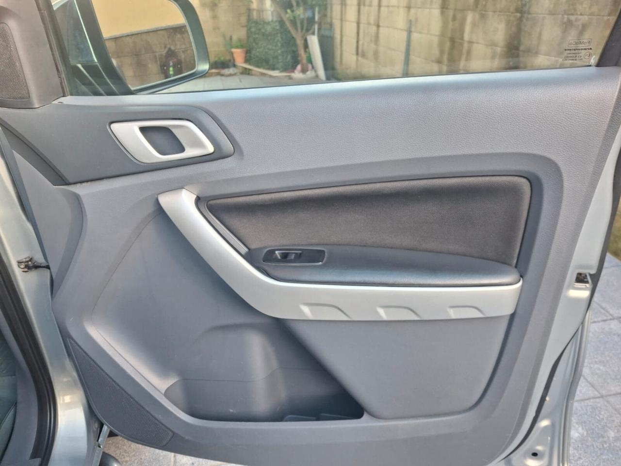 Ford Ranger 2.2 TDCi Doppia Cabina XLT 5pt.