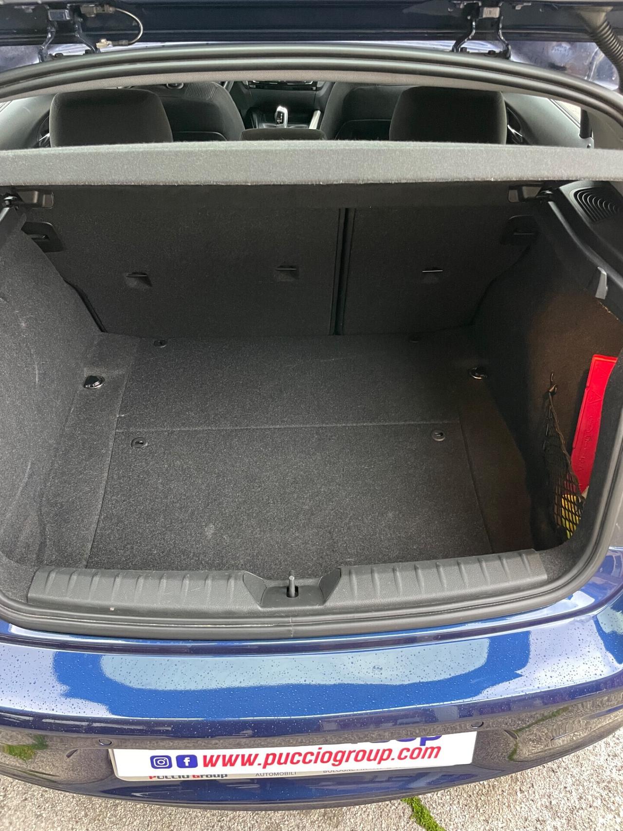 Bmw 116 116d 5p. Urban