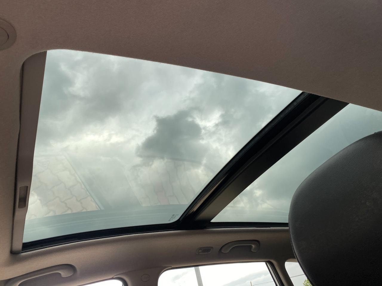 Kia Venga 1.4 CRDi 90CV Cool ---KM CERTIFICATI---TETTO PANORAMICO