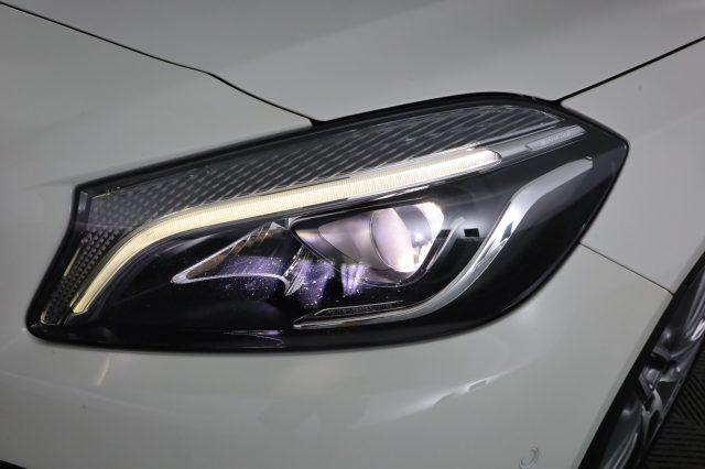 MERCEDES-BENZ A 180 A 180 d Automatic Premium