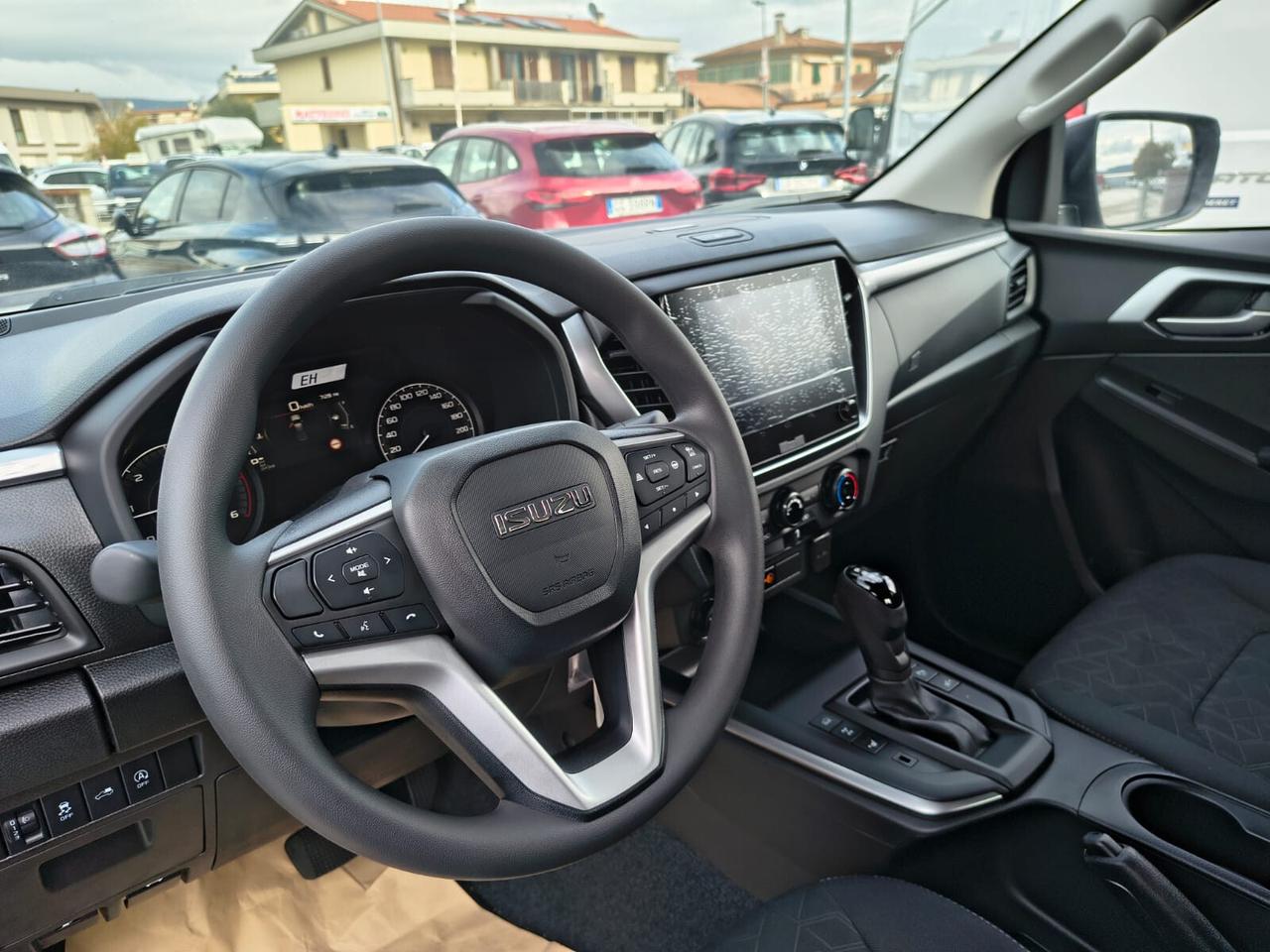 Isuzu D-Max CREW N60BB+*NUOVA PRONTA CONSEGNA*IVA ESCLUSA