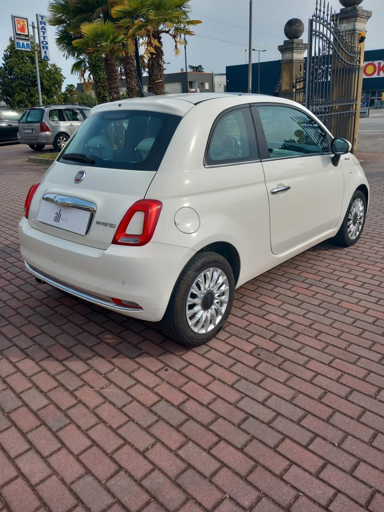 Fiat 500 1.0 Hybrid Dolcevita