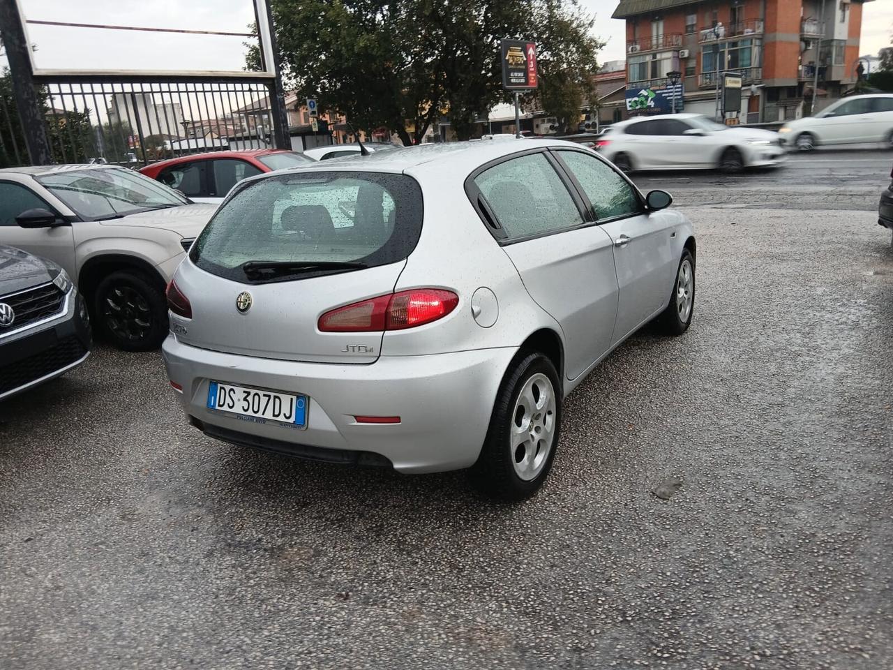 Alfa Romeo 147 1.9 JTD (120) 5 porte Progression